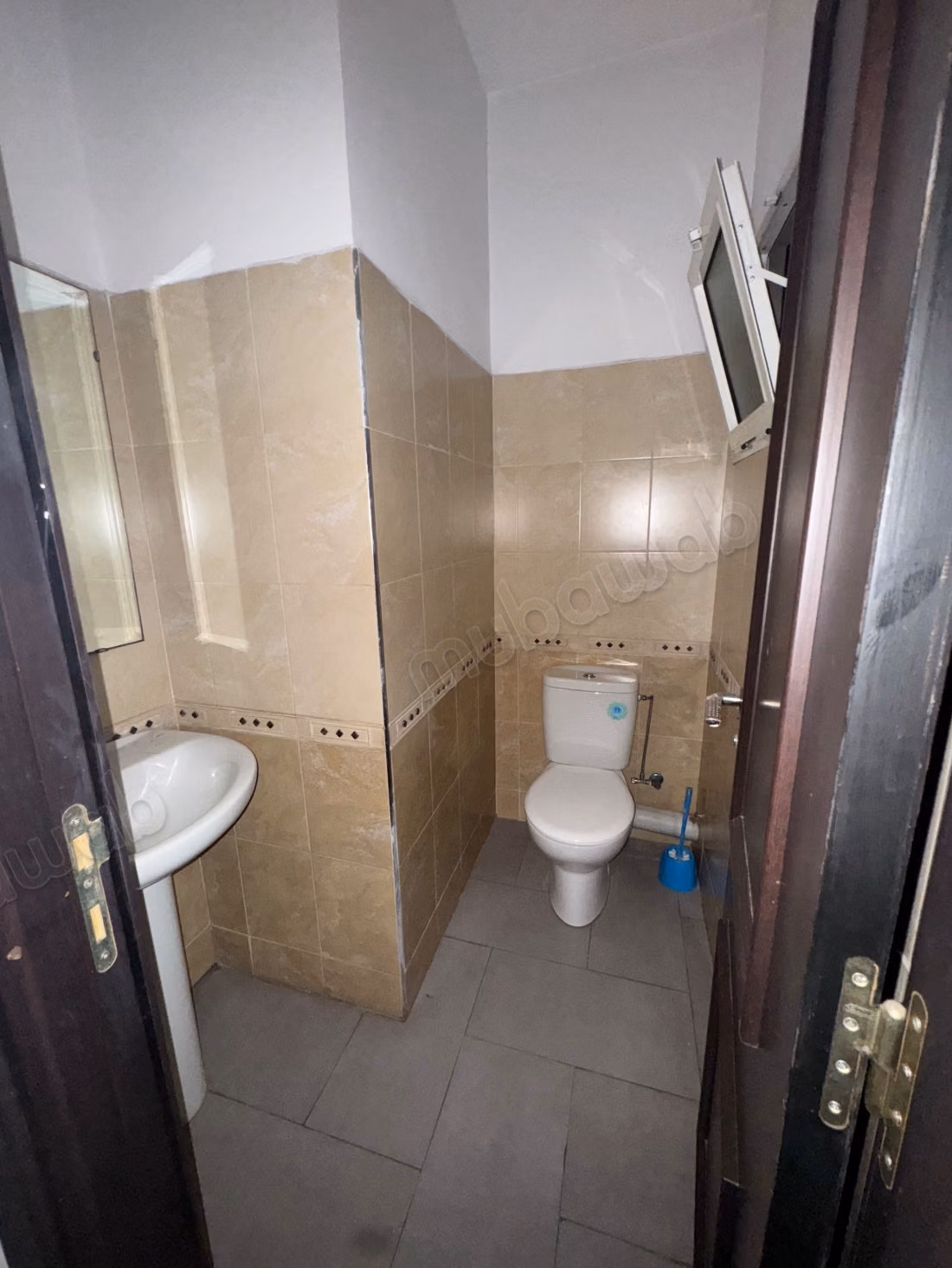 Unfurnished apartment for rent in Agdal