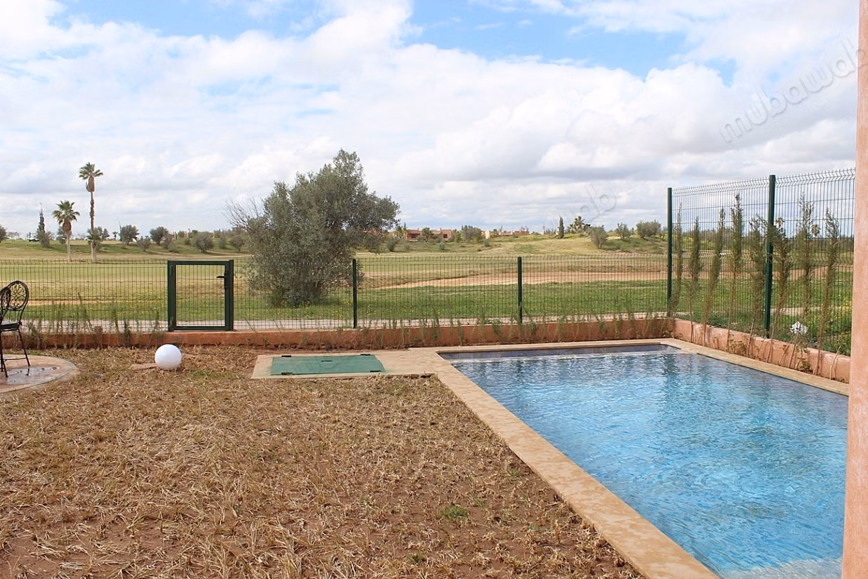 Mooi villa te huur in Waki