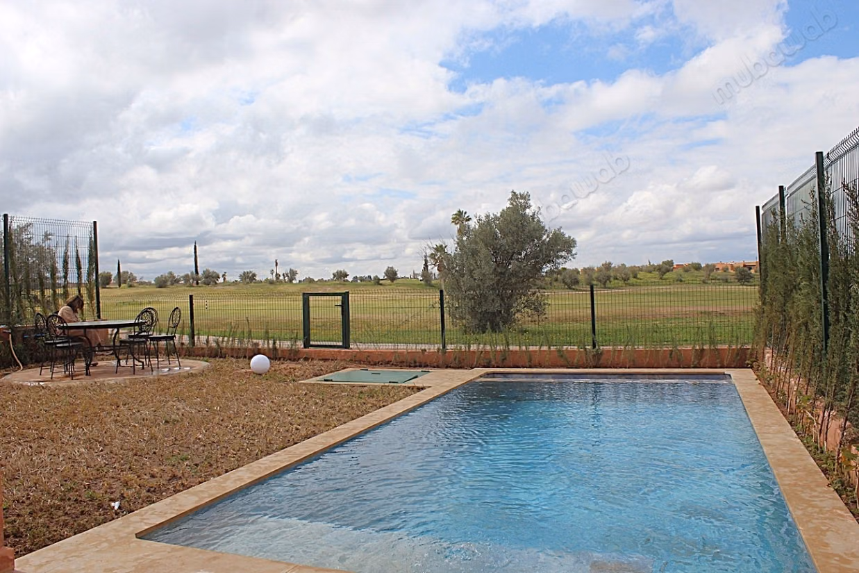 Mooi villa te huur in Waki
