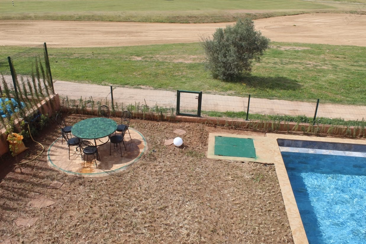 Mooi villa te huur in Waki