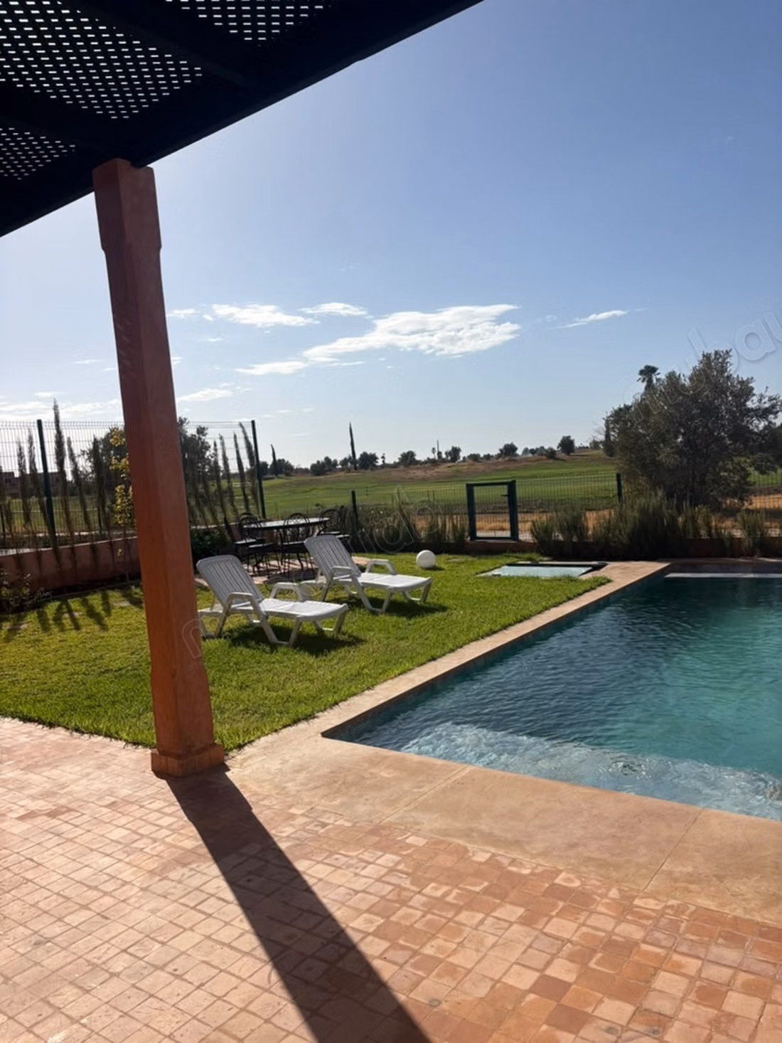 Mooie villa te huur bij Waki