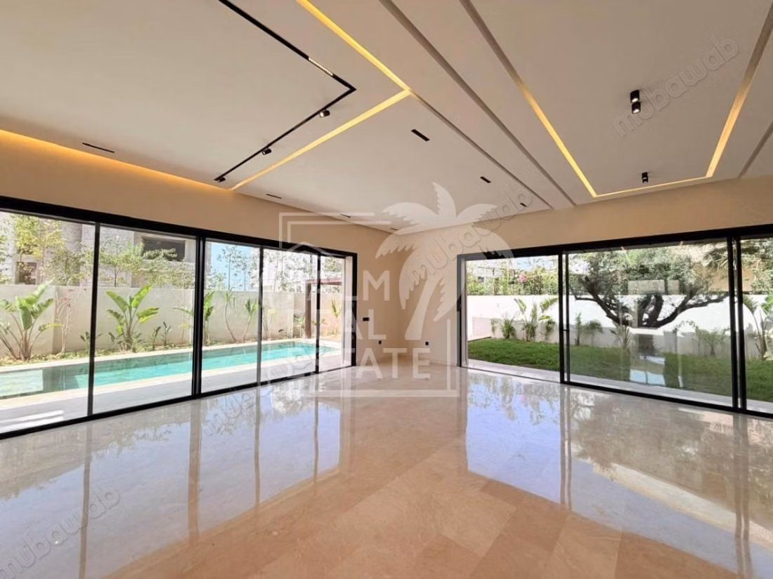 Top affaire Villa d’angle a vendre 3 façades – Golf Argan