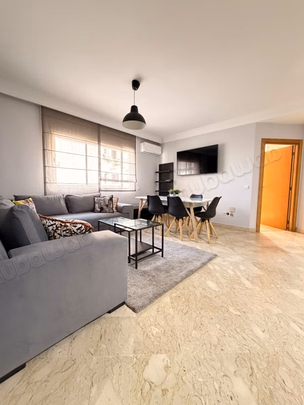 In affitto – studio arredato in Val Fleurie Maarif