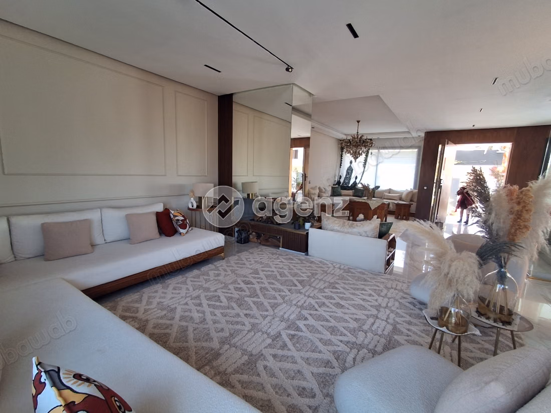 Villa te koop 213 m², 5 slaapkamers Sidi Yahya Zaer Skhirate Témara
