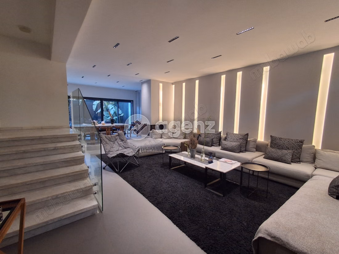 Villa te koop 213 m², 5 slaapkamers Sidi Yahya Zaer Skhirate Témara