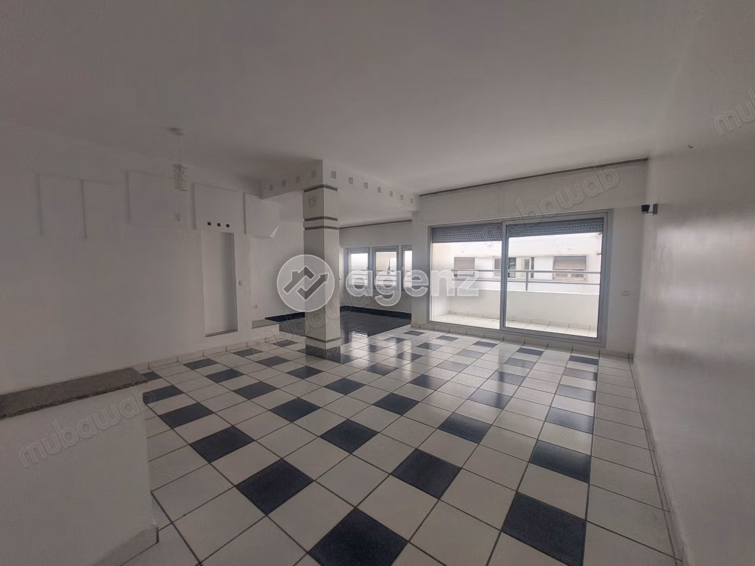Appartement à vendre 157 m², 3 chambres 
Maârif Extension 
Casablanca
