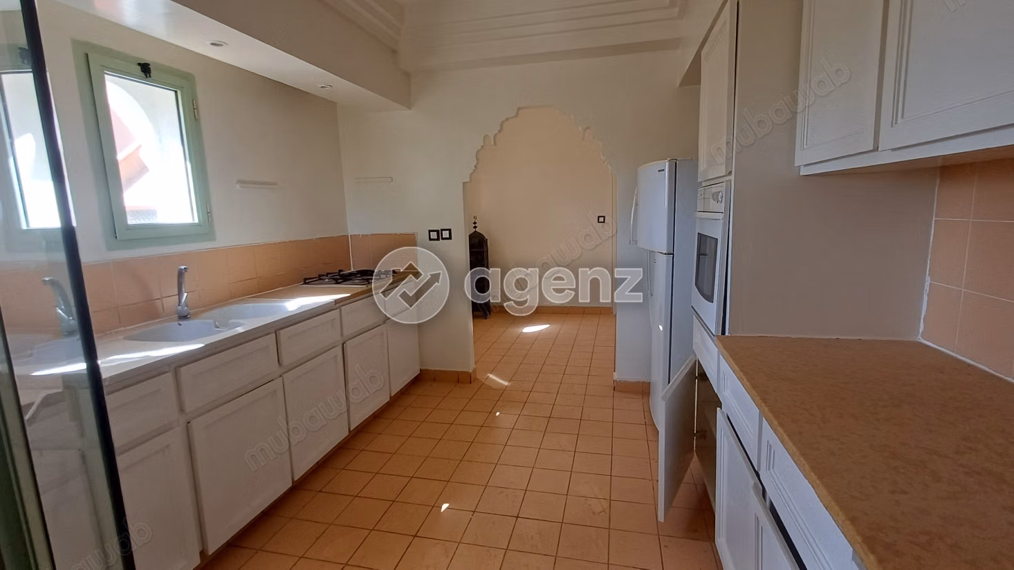 Duplex à vendre 217 m², 3 chambres 
Ennakhil Palmeraie 
Marrakech — 3