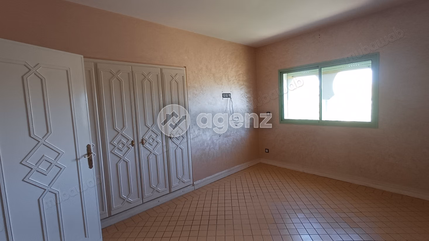 Duplex à vendre 217 m², 3 chambres 
Ennakhil Palmeraie 
Marrakech — 6
