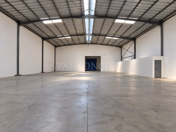 Alquiler de local industrial de 760m2 en Bouskoura
