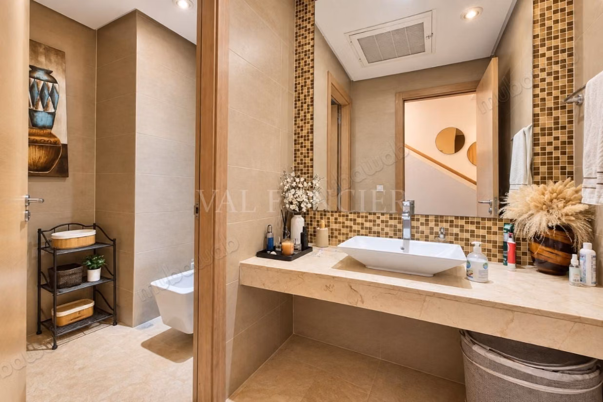 Vente Villa 360m2 3chambres avec piscine Bouskoura, Casablanca