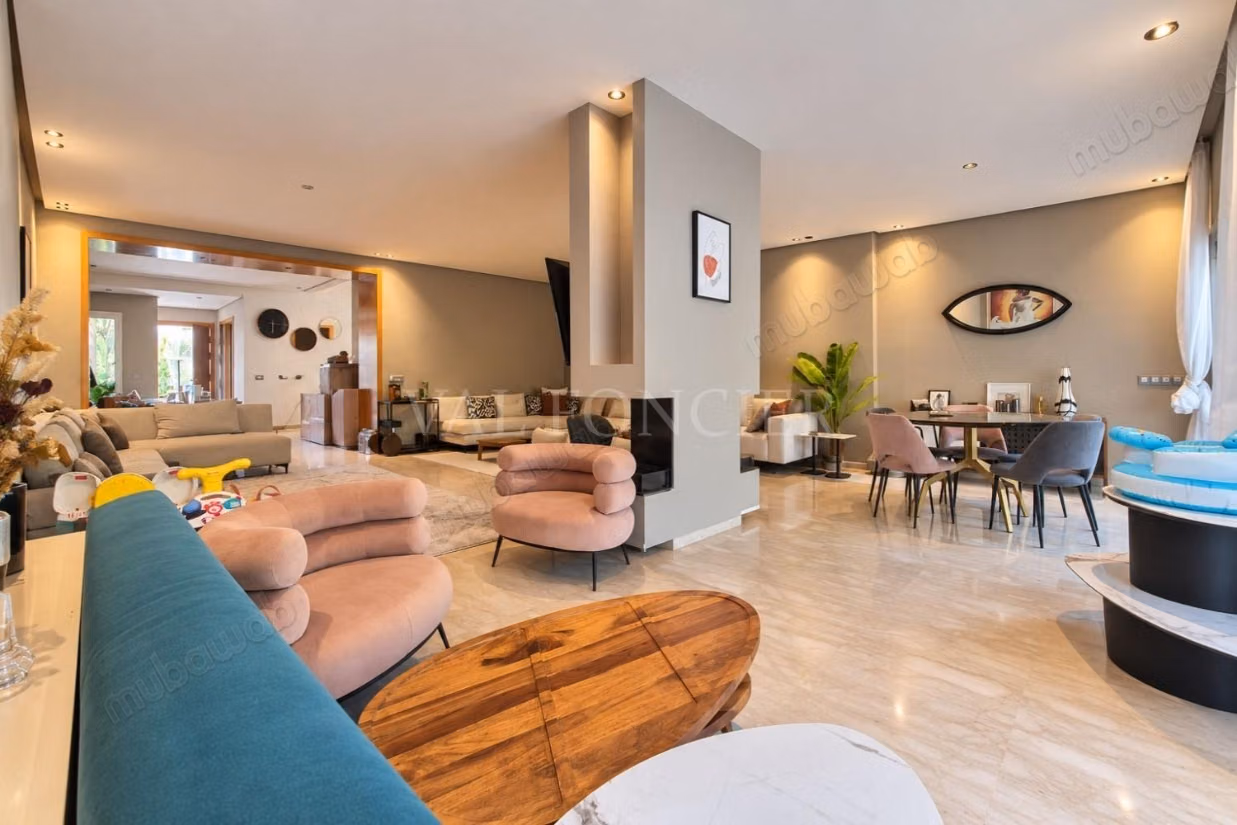Vente Villa 360m2 3chambres avec piscine Bouskoura, Casablanca