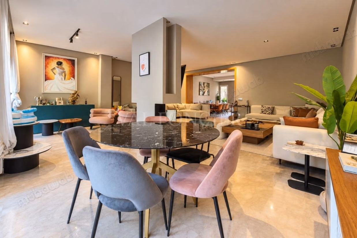 Vente Villa 360m2 3chambres avec piscine Bouskoura, Casablanca