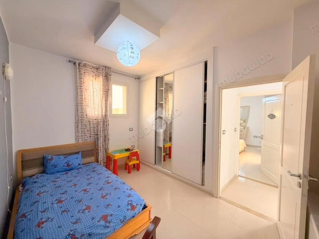 Villa floor for rent