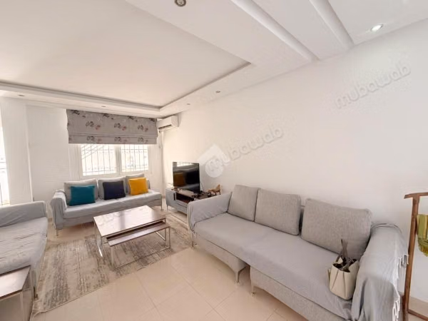Etage de villa S2 meublé Cité Essalama