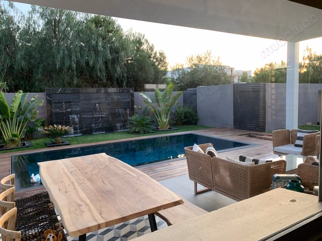 Stunning villa for rent furnished