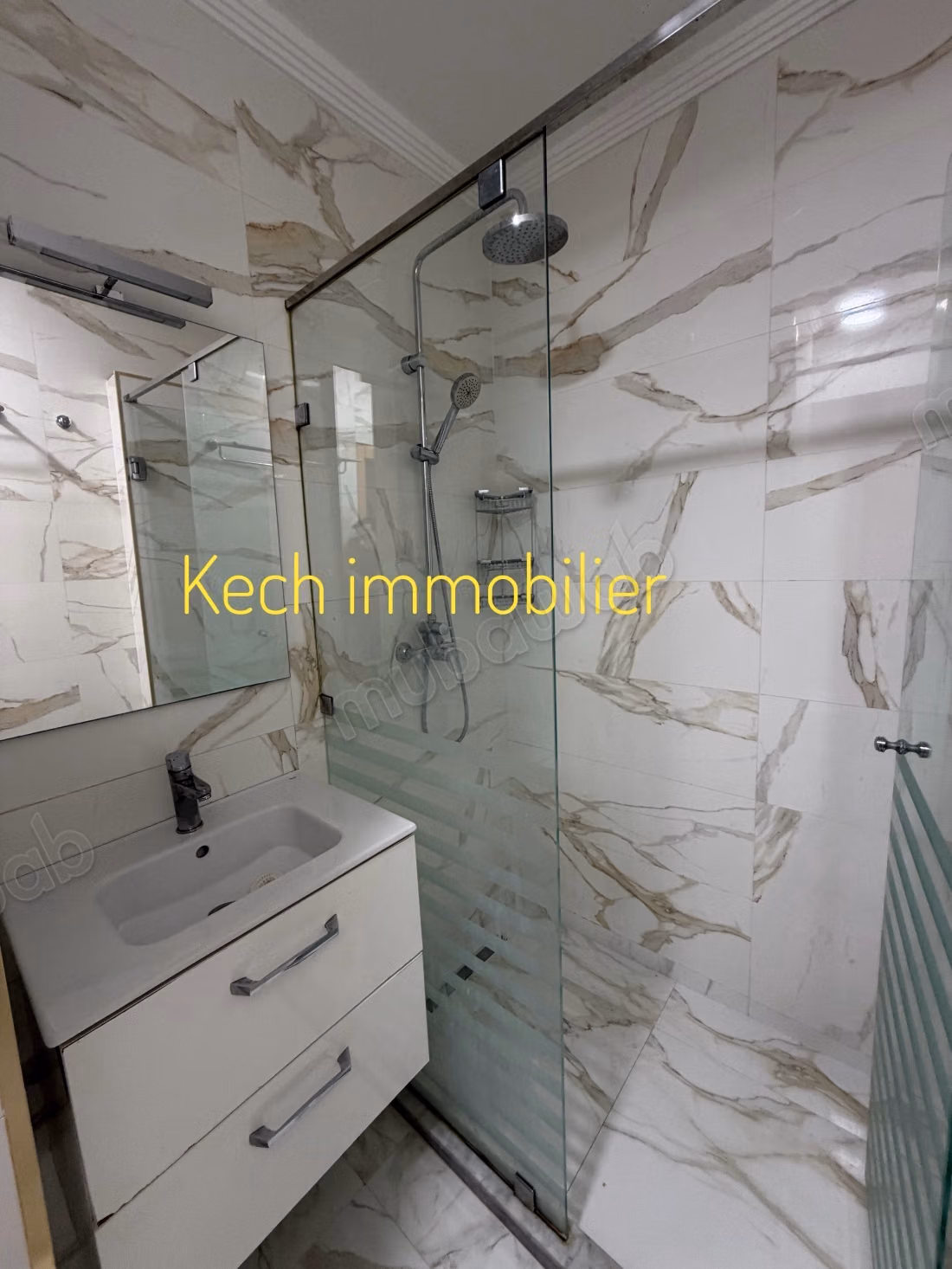 Very nice apartment for rent on Route de Safi. Total area 68 m². Elevator