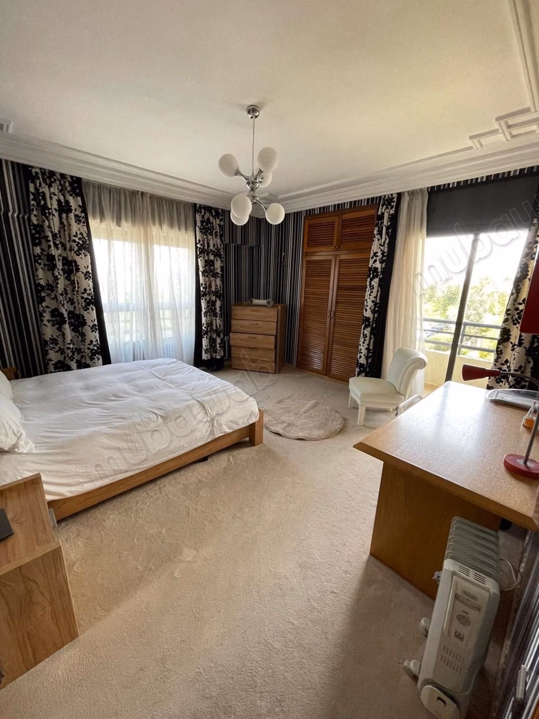 Affitto di un appartamento a Riyad. Superficie 140 m². Arredato