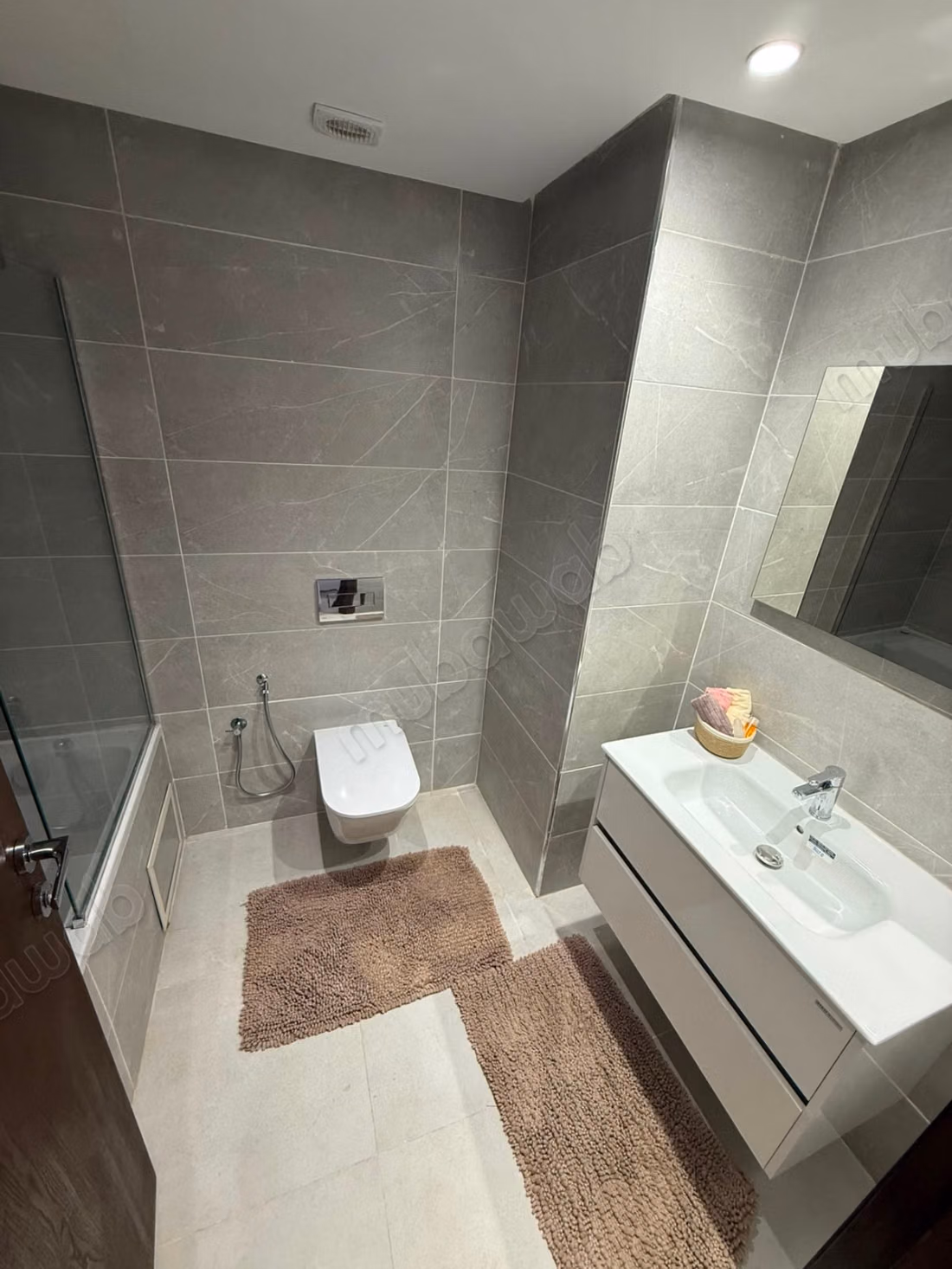 À LOUER – Appartement S2 meublé L’Aouina