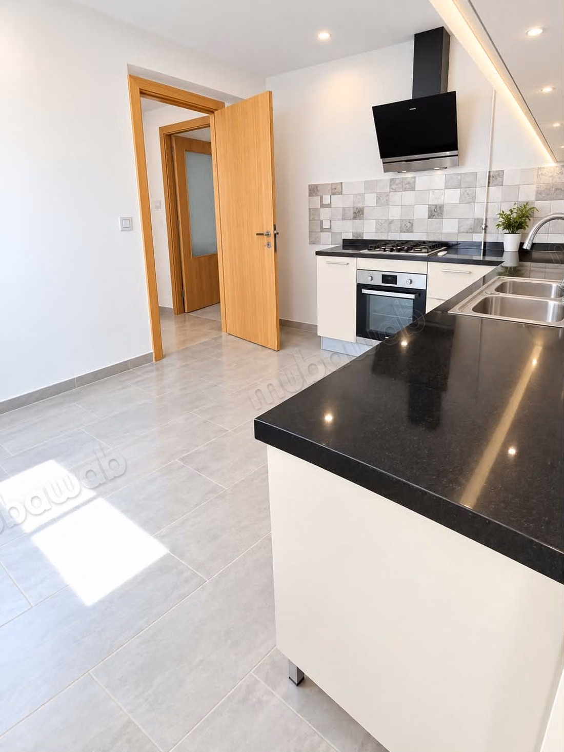 Beautiful S 3 high standard apartment in Cité Ennasr 2