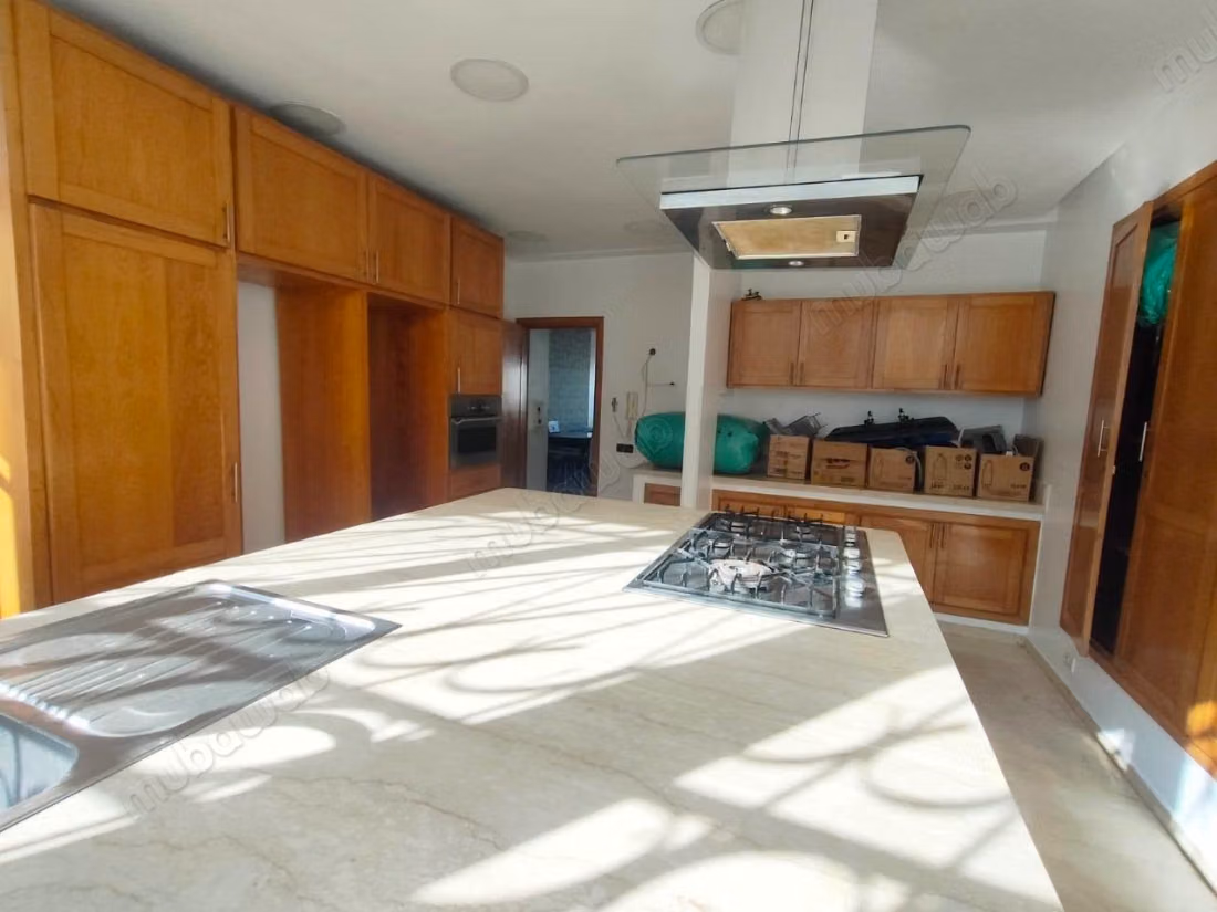 Appartement VIDE 200m² Gauthier 12500 dh