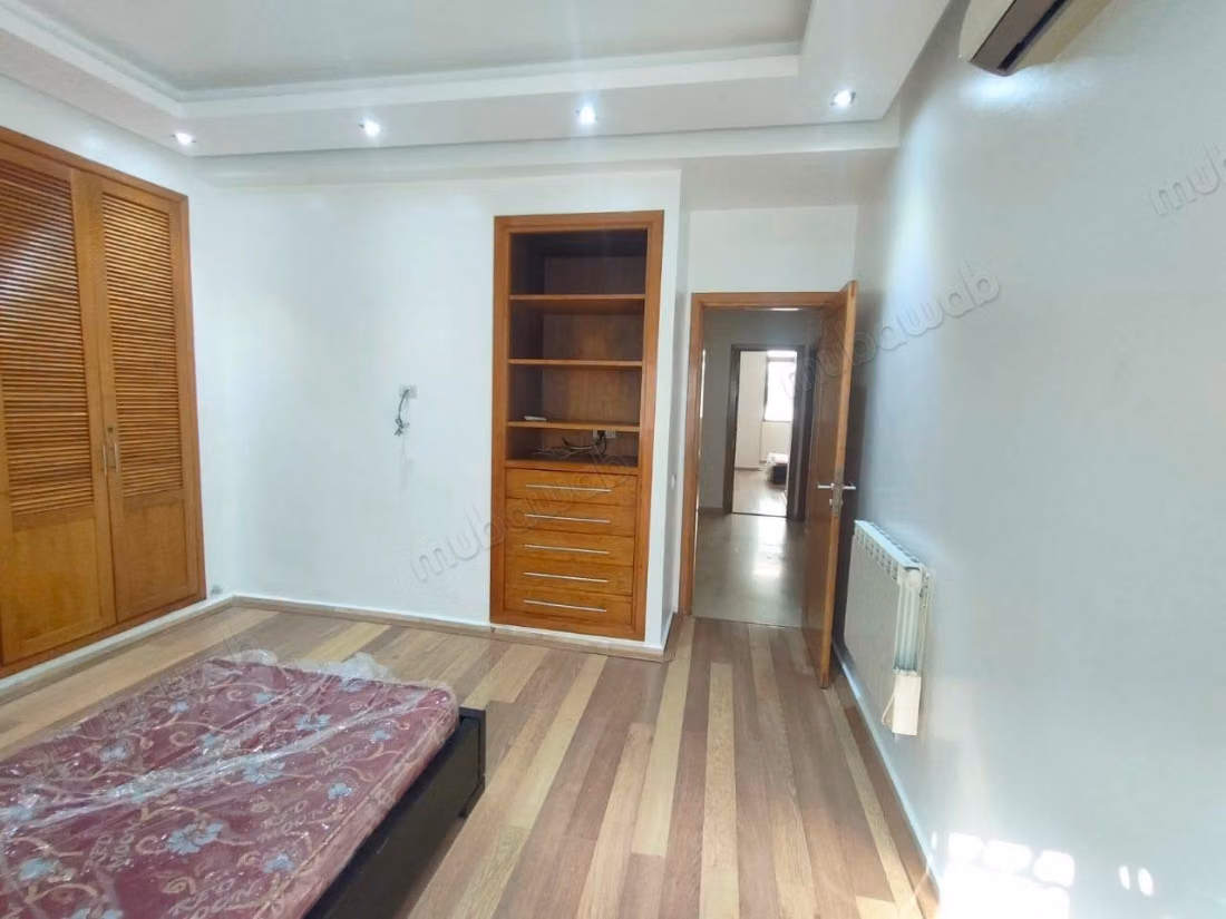 Appartement VIDE 200m² Gauthier 12500 dh
