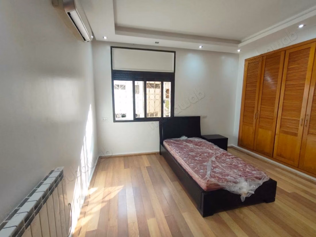 Appartement VIDE 200m² Gauthier 12500 dh