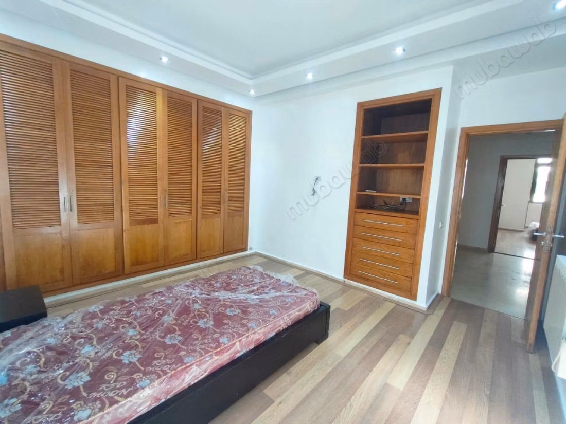 Appartement VIDE 200m² Gauthier 12500 dh