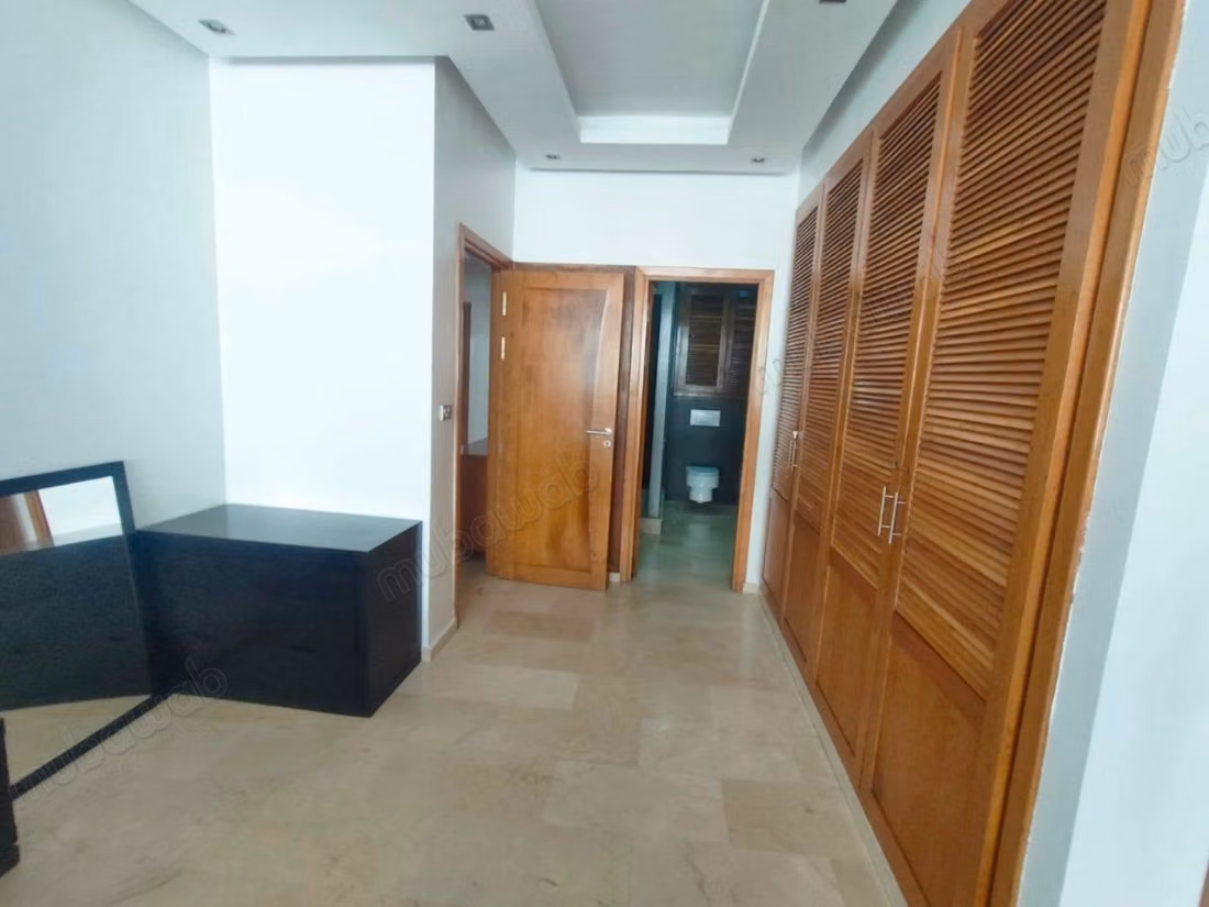 Appartement VIDE 200m² Gauthier 12500 dh