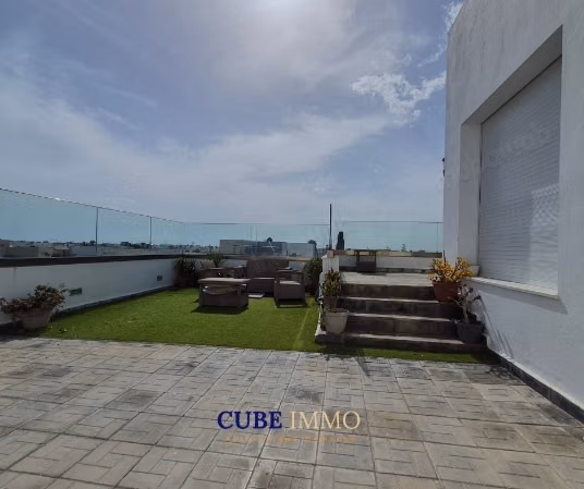 Duplex S3 in La Marsa unfurnished or furnished