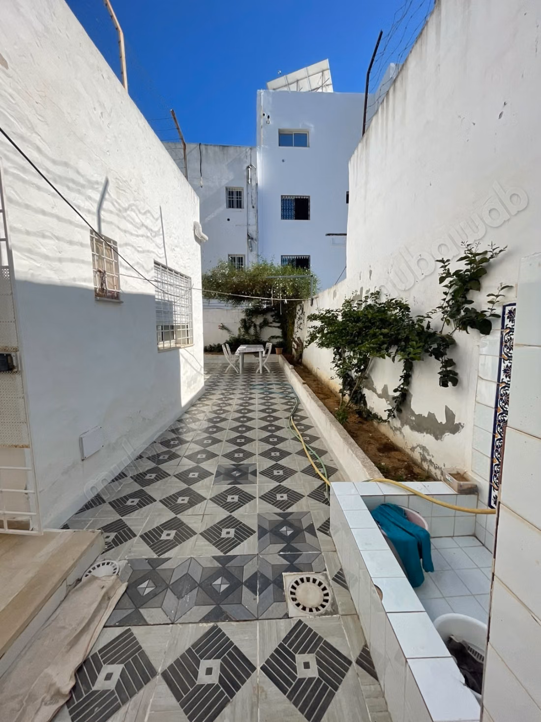 Belle Villa avec piscine en ville a Hammamet