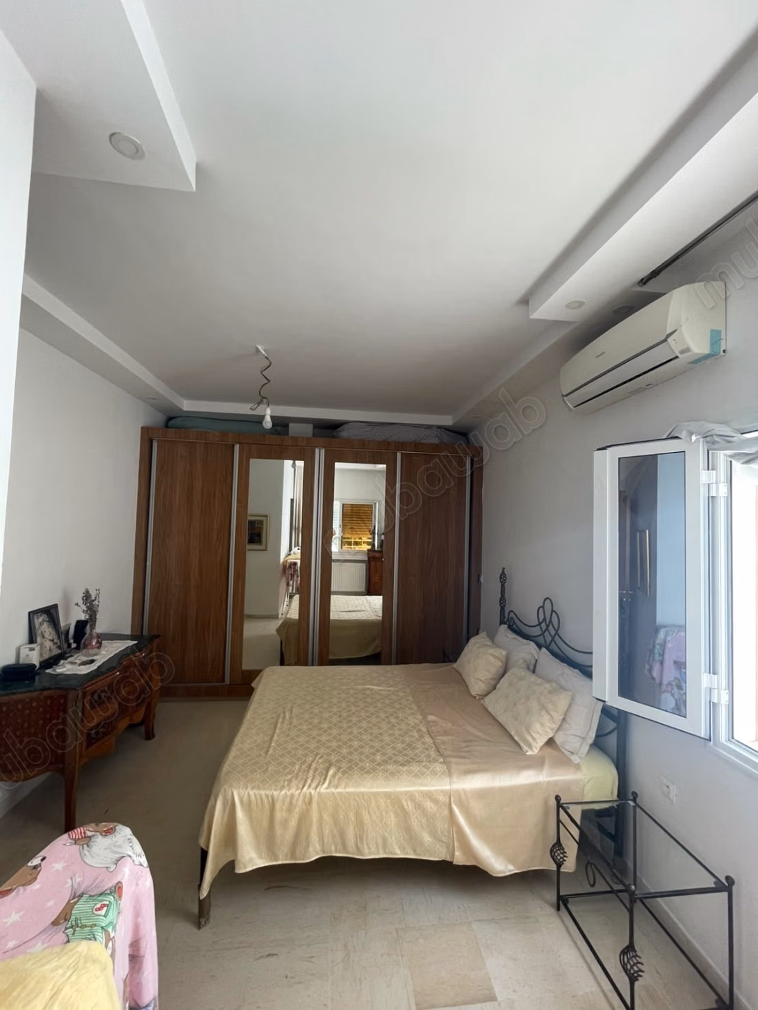 Belle Villa avec piscine en ville a Hammamet