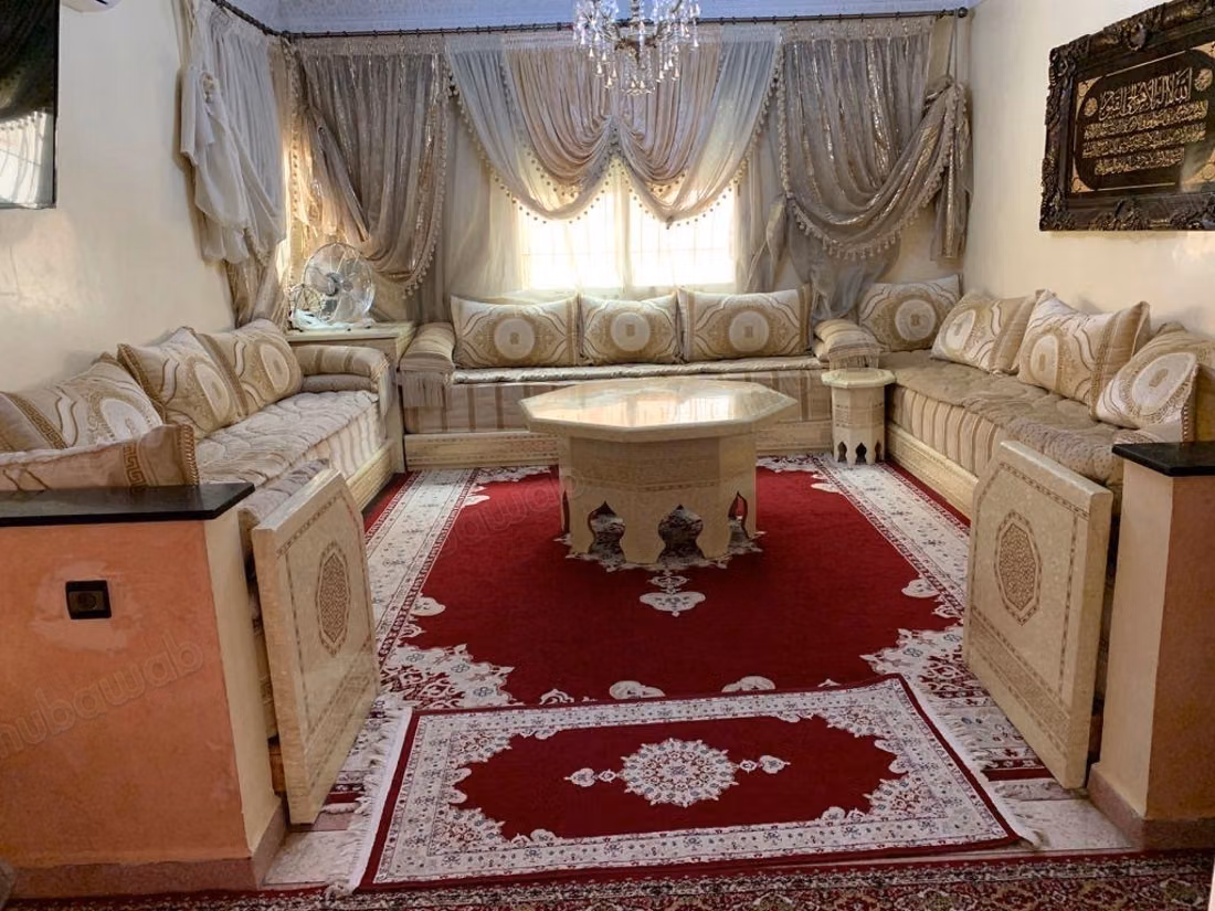 Vente d'un bel appartement à Oulfa. 2 belles chambres. Grand balcon