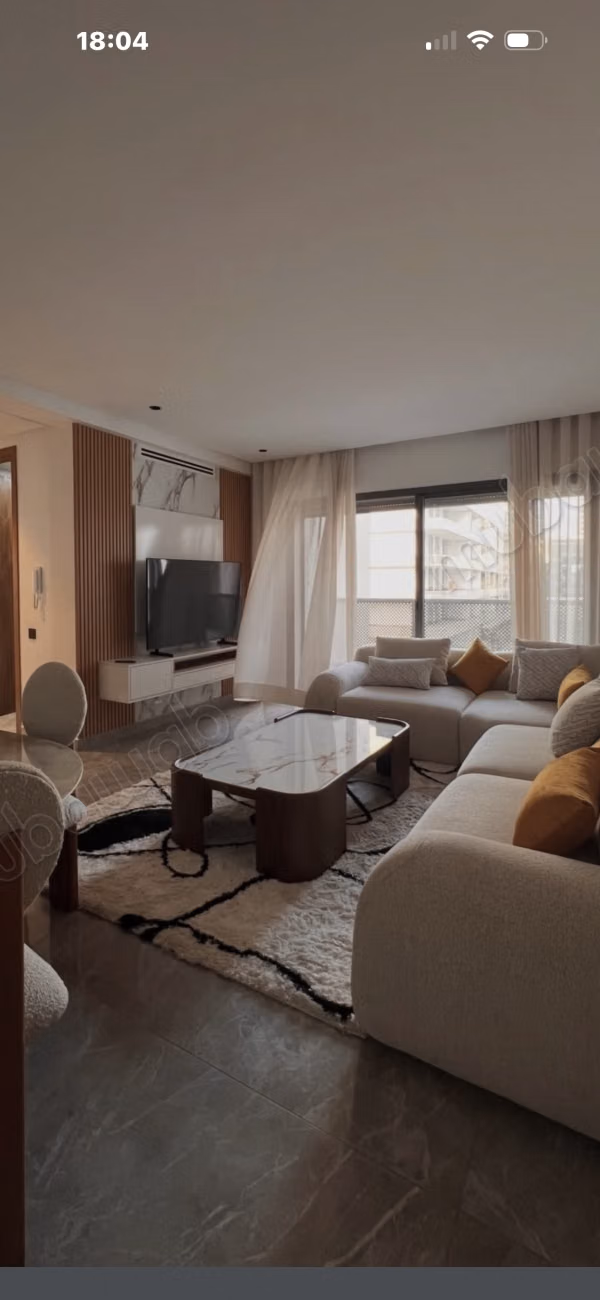 Affitta questo appartamento a Casablanca Finance City. 3 camere piacevoli. Arredato