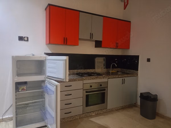 Appartamento in affitto a Maârif. 2 stanze confortevoli. Ben arredato