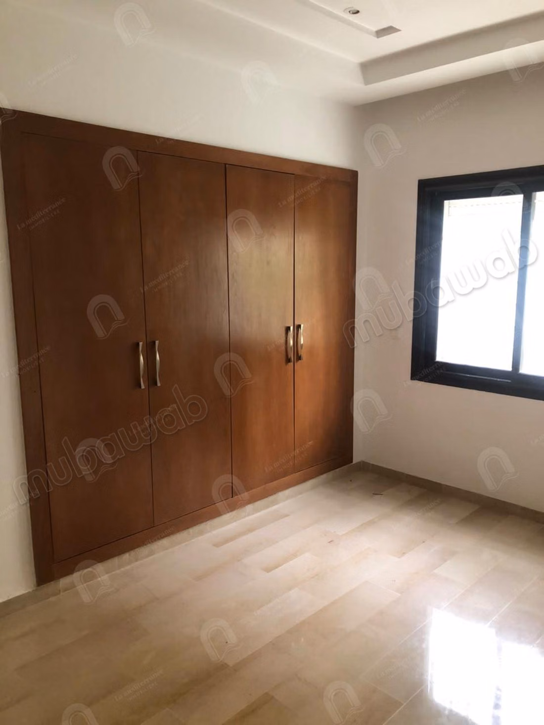 For rent an S1 apartment in Cité Ennser 2