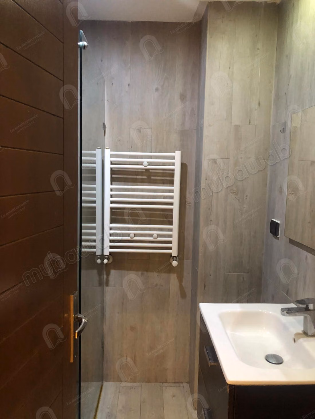 For rent an S1 apartment in Cité Ennser 2