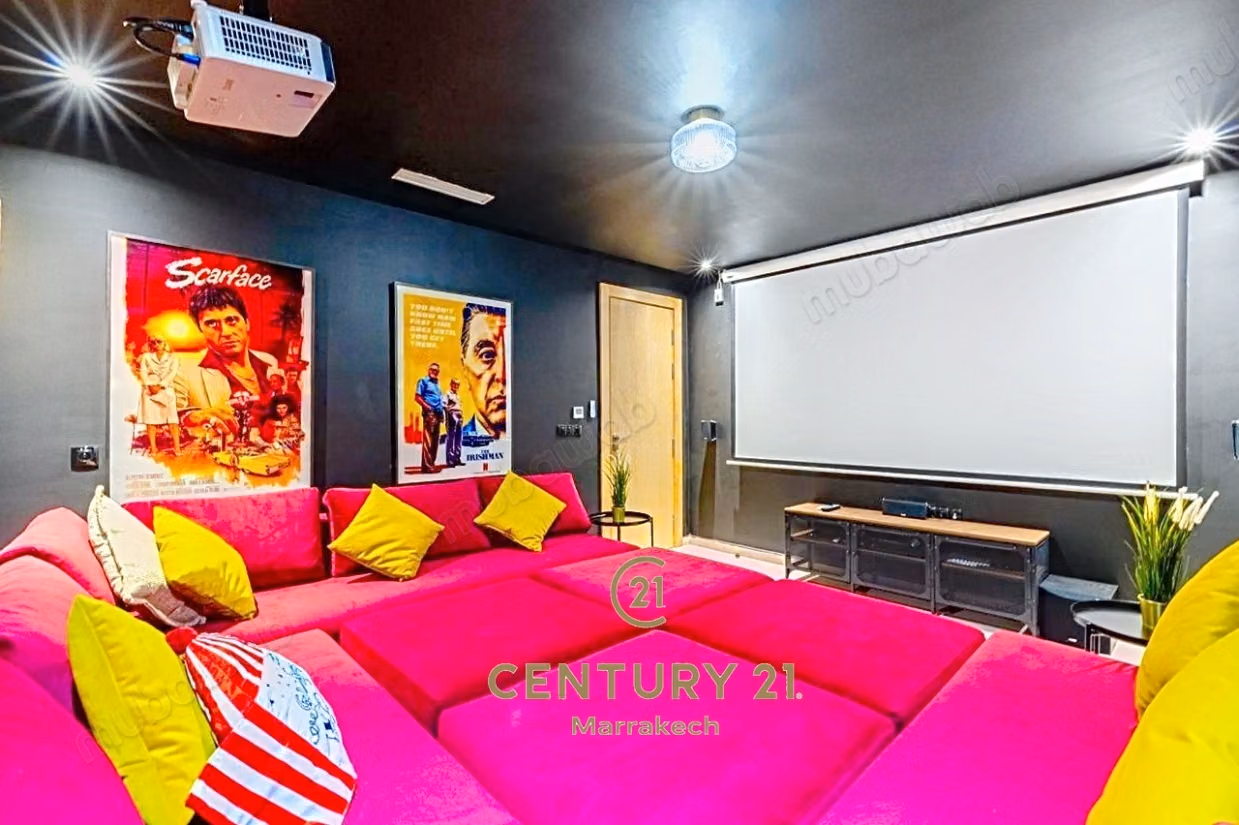 Exceptional Estate on a 14,000 m² Lot