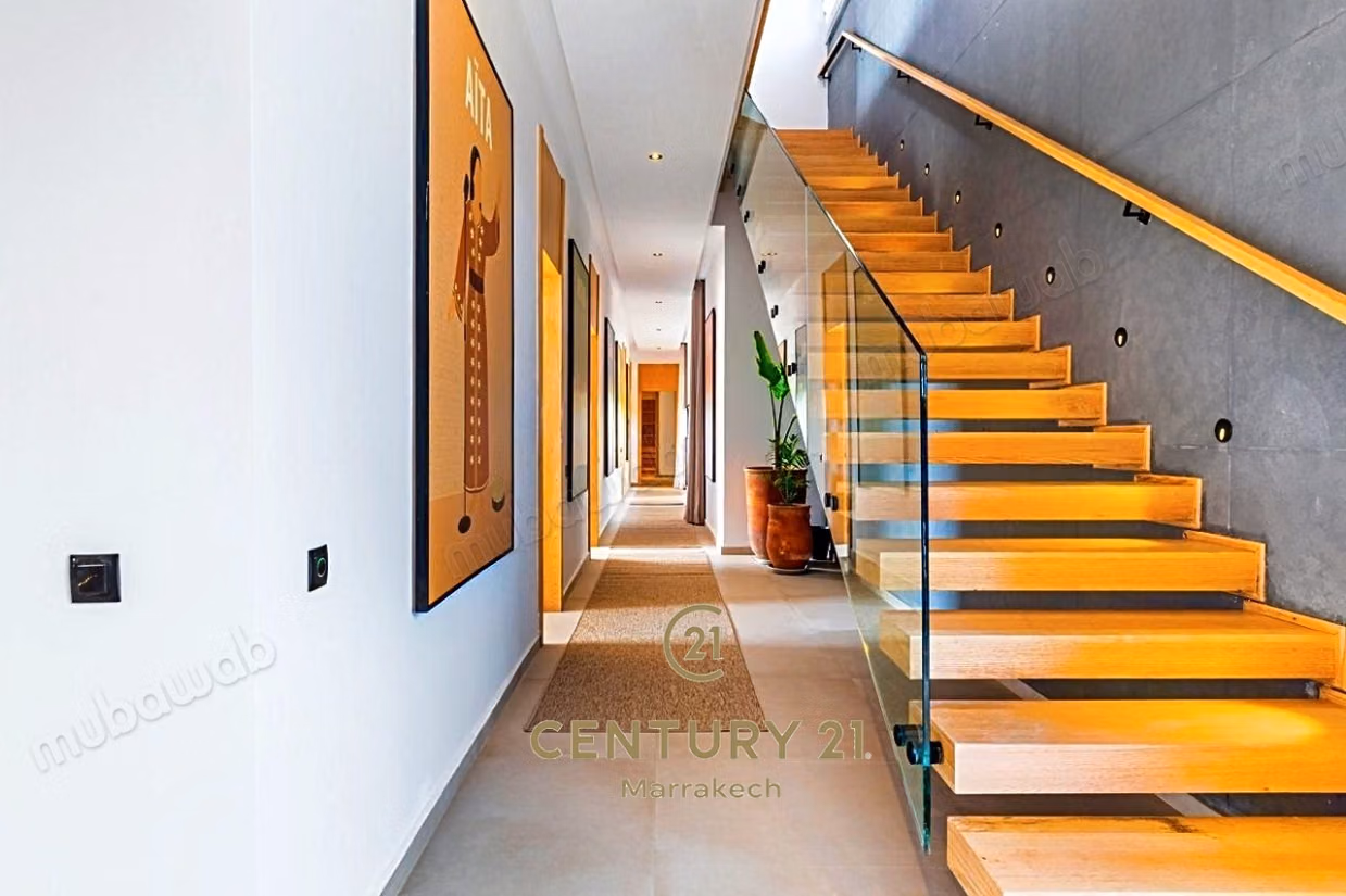 Exceptional Estate on a 14,000 m² Lot
