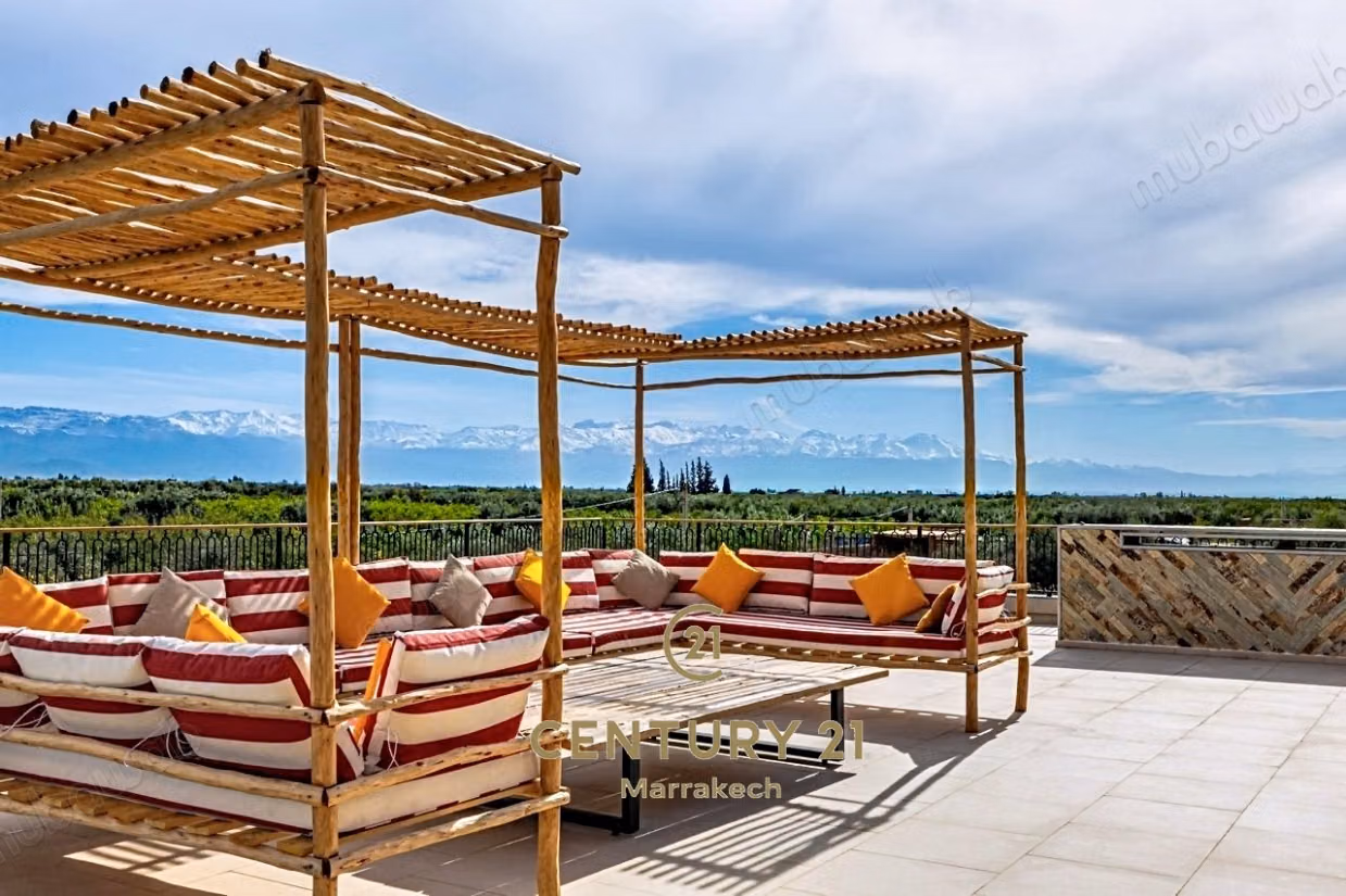 Exceptional Estate on a 14,000 m² Lot