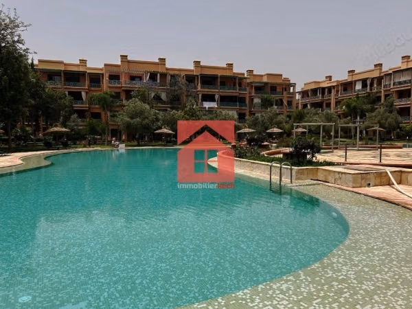 Magnífico Apartamento con Piscina y Terraza