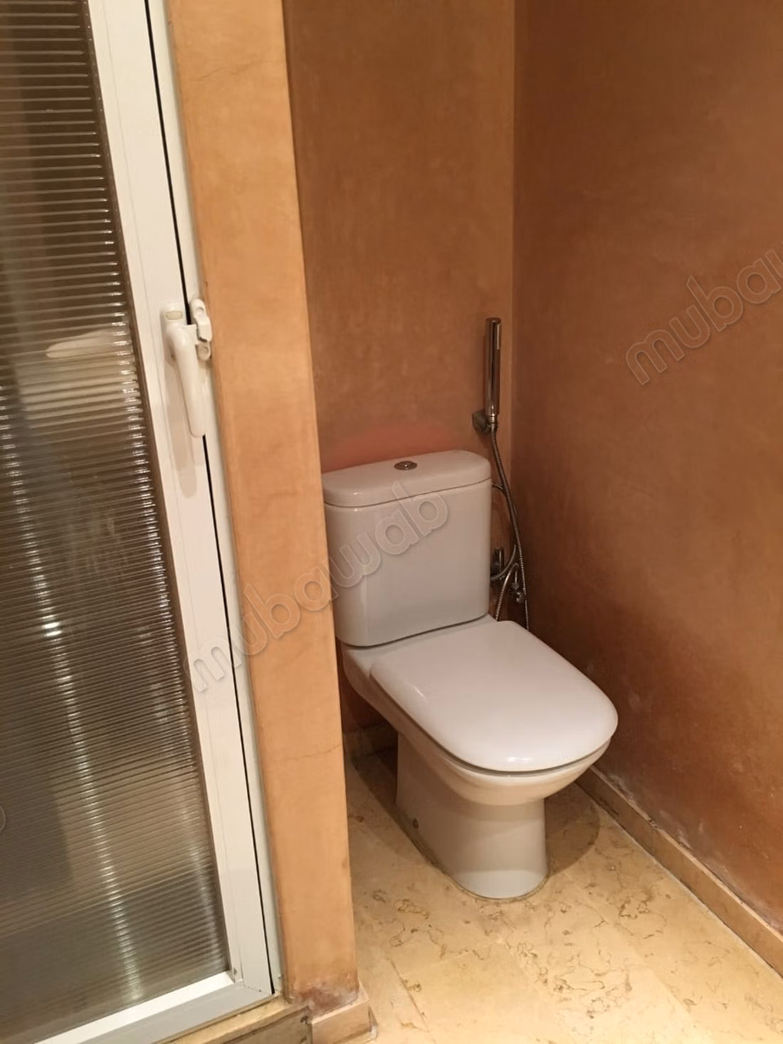 Bel apartamento en alquiler en Las princesas. 2 habitaciones. Amueblado