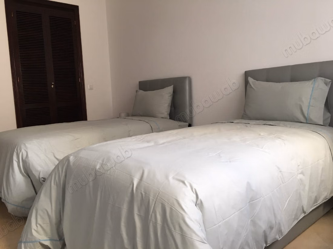 Bel apartamento en alquiler en Las princesas. 2 habitaciones. Amueblado