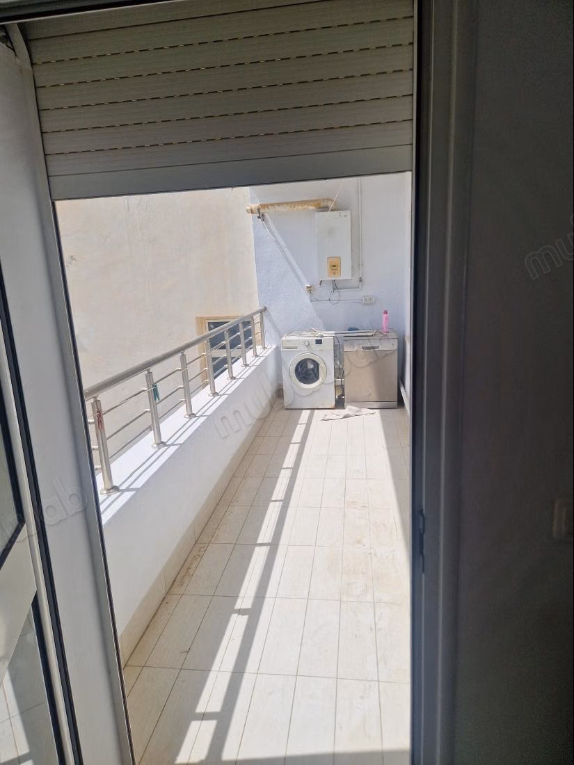 In vendita appartamento S1 arredato con terrazza e parcheggio