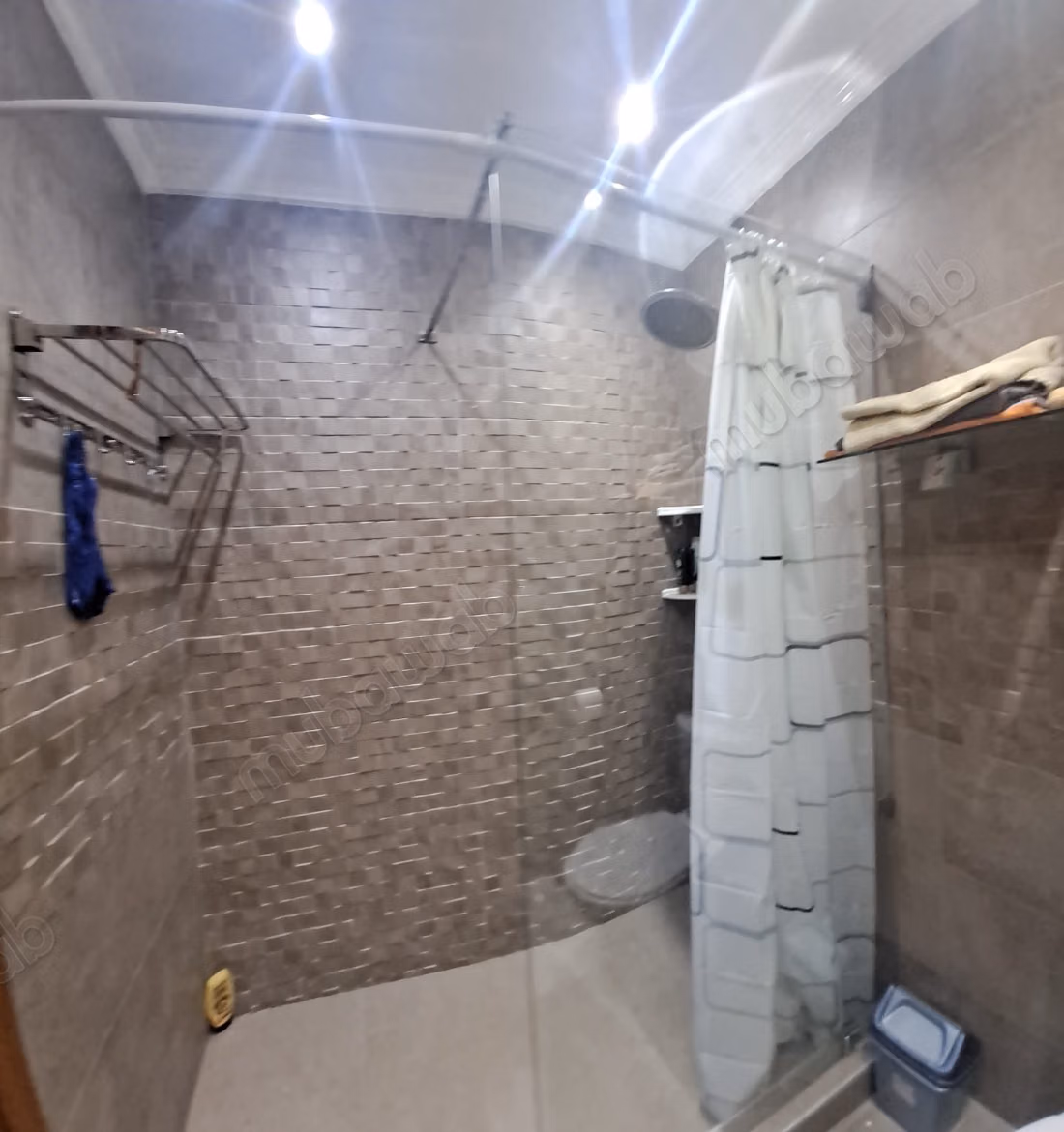 Appartement 130 m² f Bourgogne Est — 7