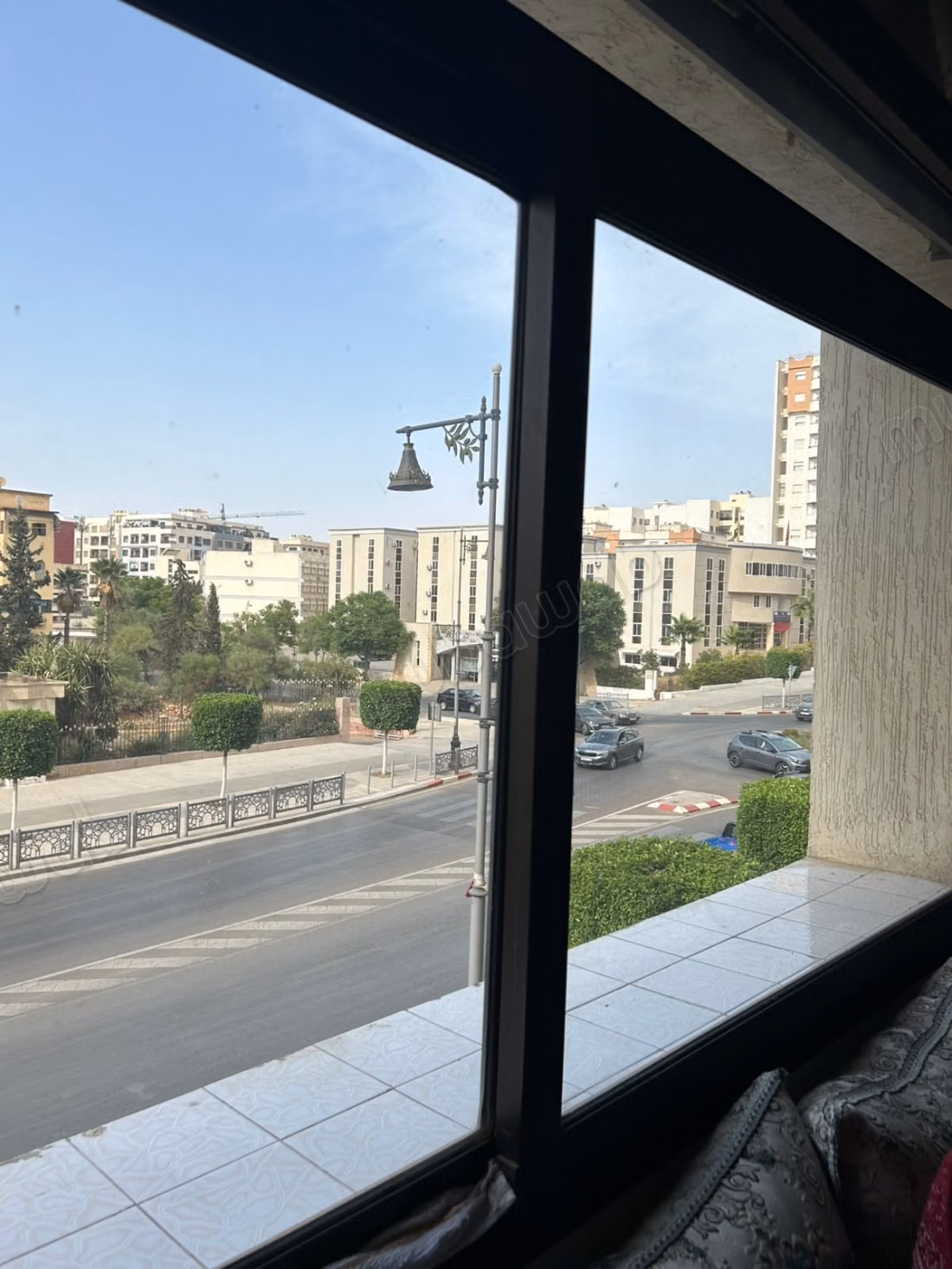 Apartment for sale in the center. 3 nice rooms