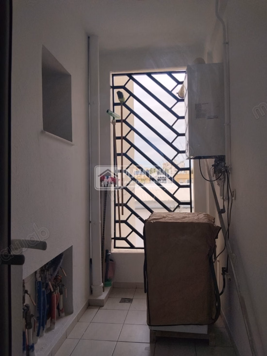 In affitto un appartamento S2 arredato a Cité Essalem