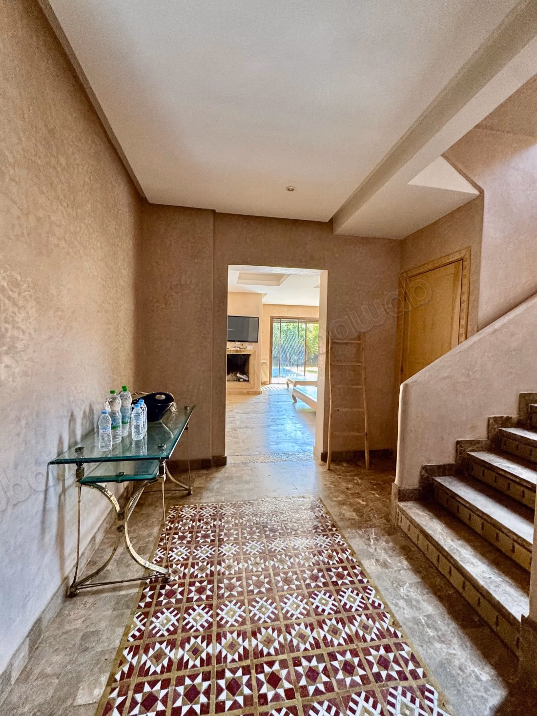 Residencia privada: Villa de 250 m2 en terreno de 385 m2