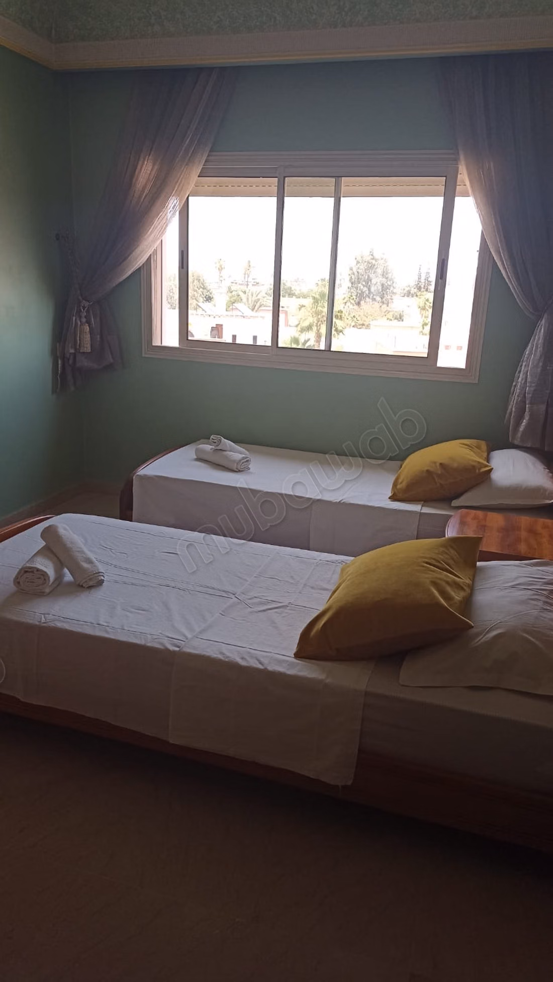 Fabuloso apartamento en venta en El Moukef. Área total 1550 m². Amplio espacio de almacenamiento