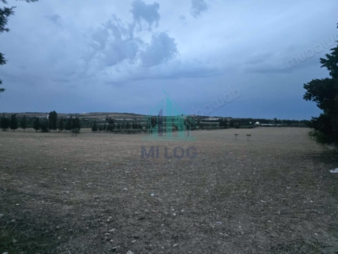 Terreno di 63000 m² a Mornag