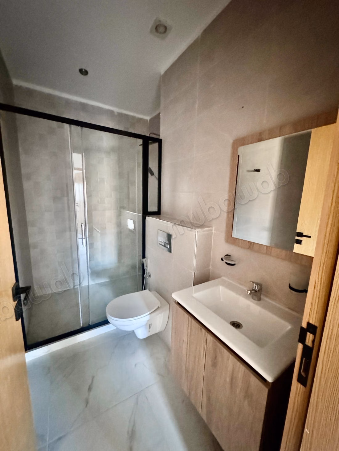 Apartamento vacío de alta calidad en alquiler en Tánger Balia